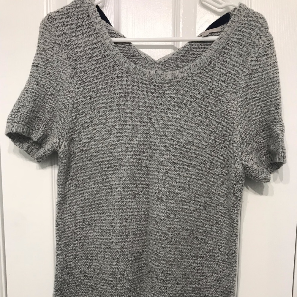 GAP short sleeve sweater